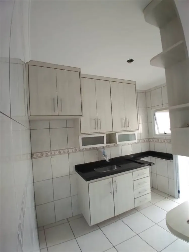 Apartamento, 3 quartos, 78 m² - Foto 2