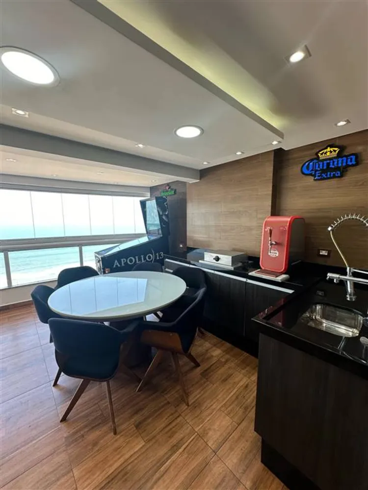 Apartamento, 3 quartos, 197 m² - Foto 2
