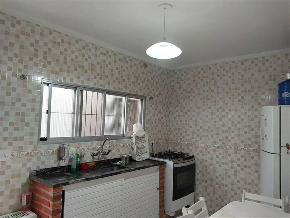 Casa, 4 quartos, 142 m² - Foto 1