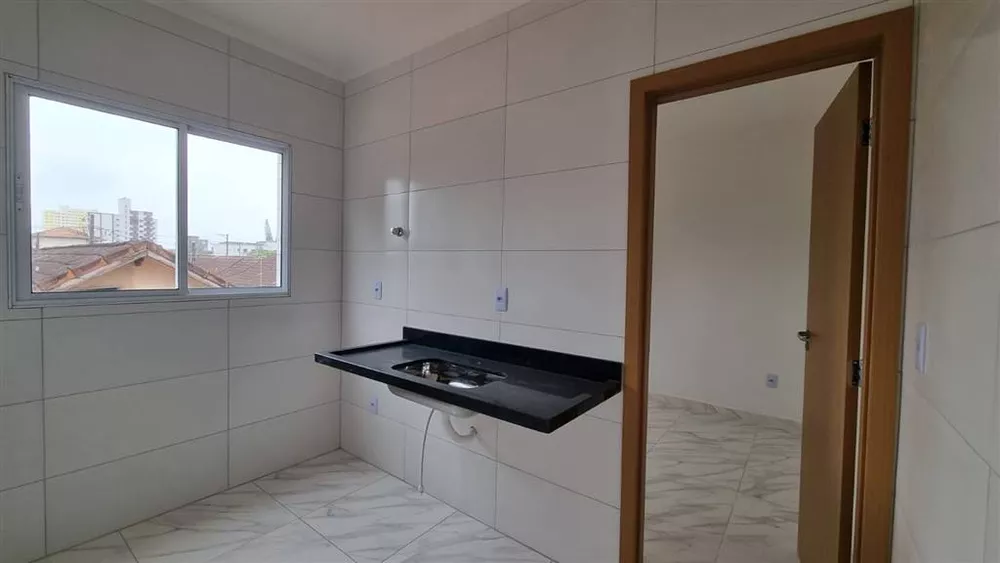 Casa à venda com 2 quartos, 62m² - Foto 7