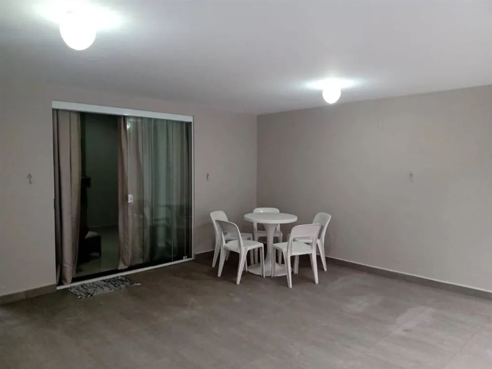 Casa, 3 quartos, 129 m² - Foto 2