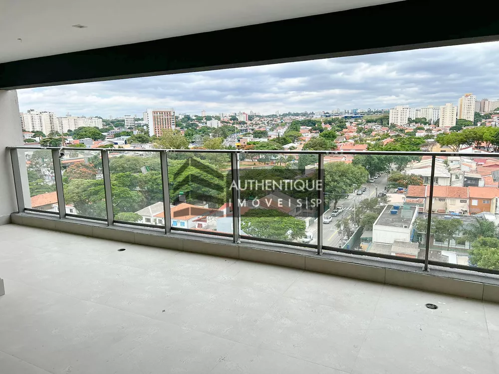 Apartamento à venda com 3 quartos, 125m² - Foto 1