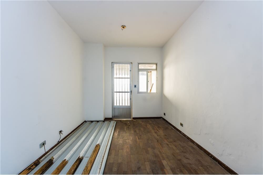 Casa à venda com 4 quartos, 203m² - Foto 24