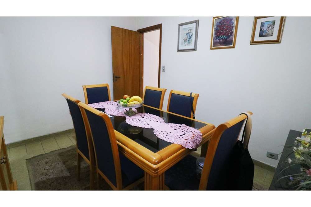 Casa à venda com 5 quartos, 200m² - Foto 10
