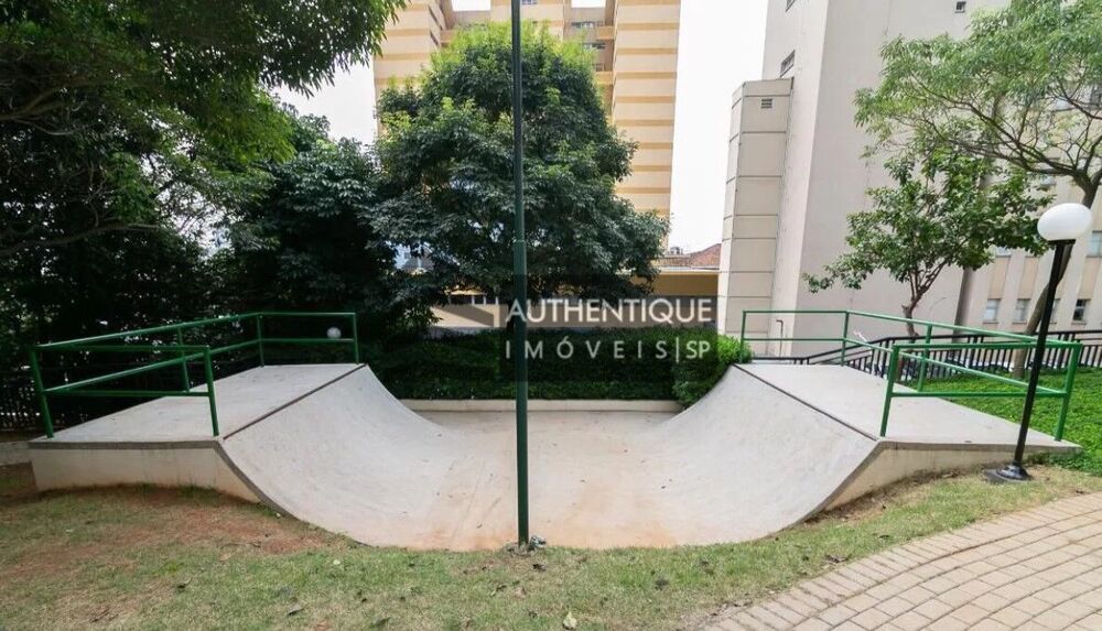 Apartamento, 4 quartos, 176 m² - Foto 1
