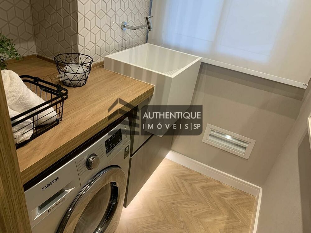 Apartamento, 3 quartos, 194 m² - Foto 1