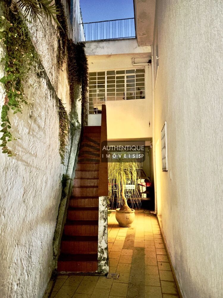Casa à venda com 3 quartos, 318m² - Foto 3