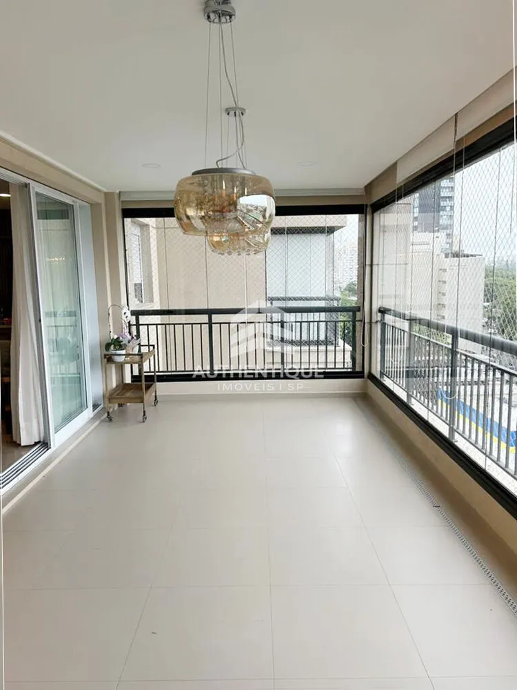Apartamento, 3 quartos, 134 m² - Foto 2