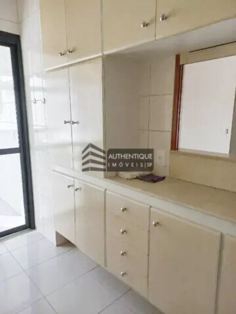 Apartamento à venda com 2 quartos, 70m² - Foto 4