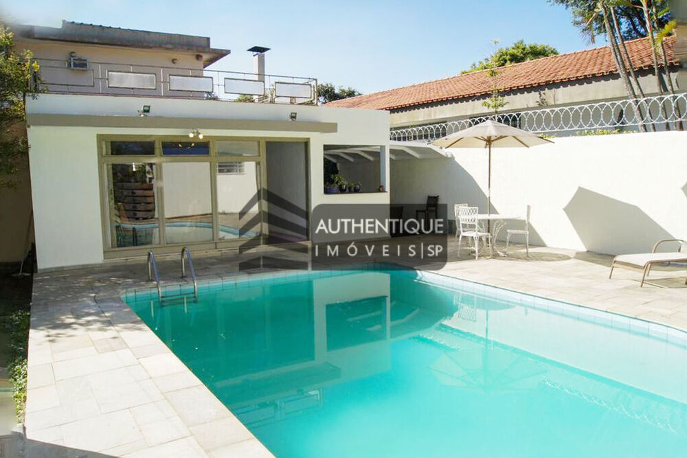 Casa à venda com 4 quartos, 602m² - Foto 1