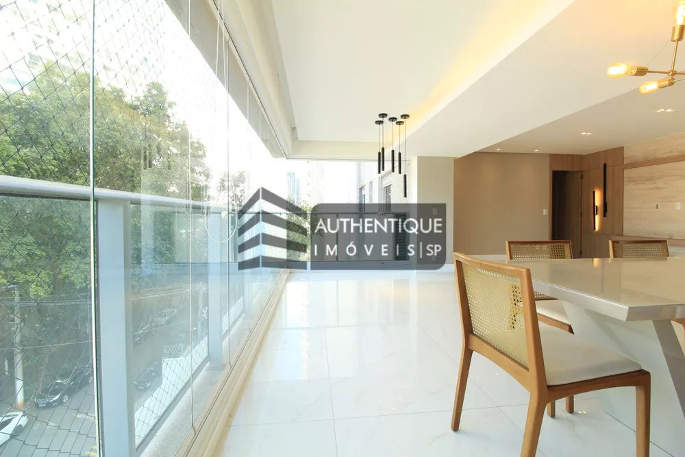 Apartamento, 3 quartos, 130 m² - Foto 1