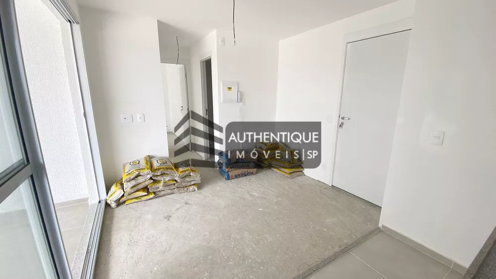 Apartamento à venda com 2 quartos, 41m² - Foto 3