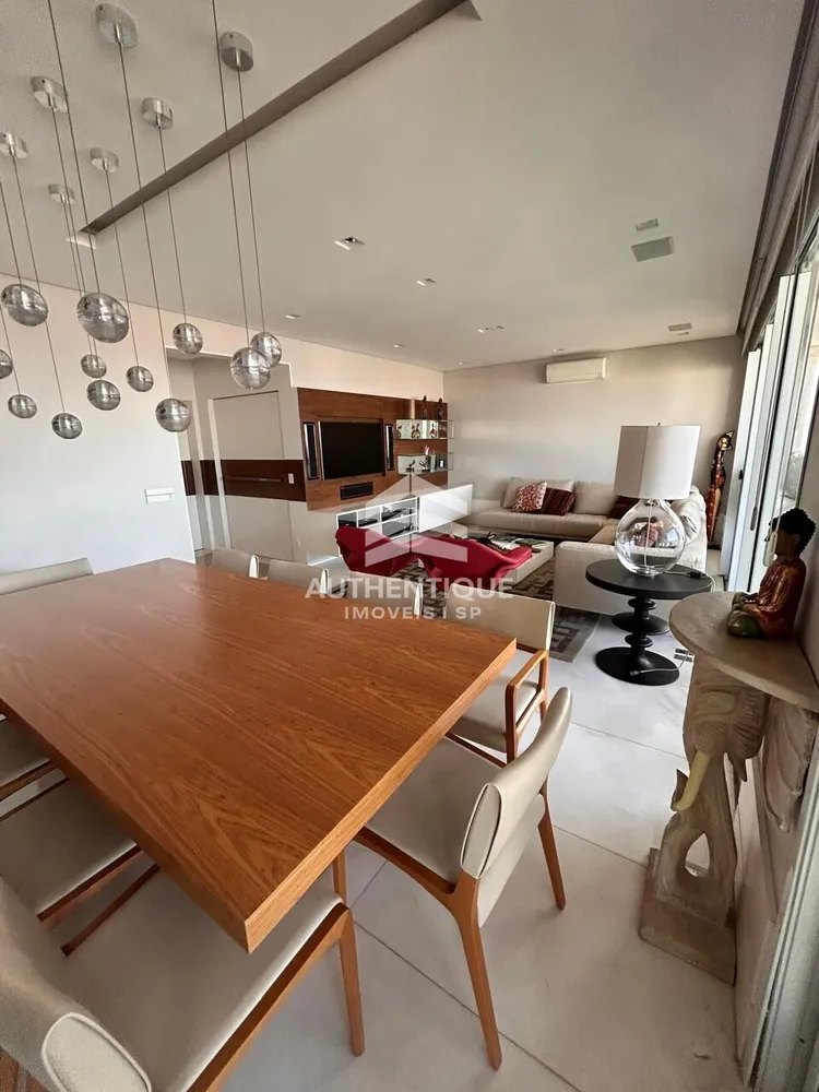 Apartamento, 4 quartos, 230 m² - Foto 1