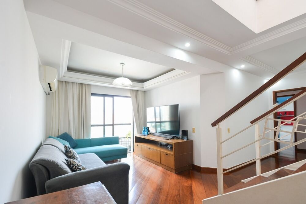 Cobertura à venda com 3 quartos, 214m² - Foto 1