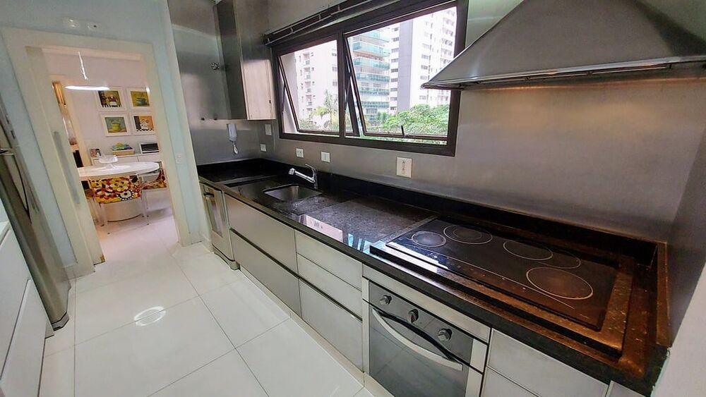 Apartamento, 4 quartos, 246 m² - Foto 4