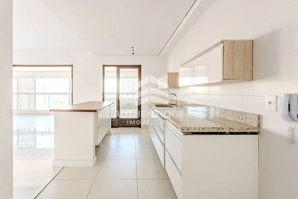 Apartamento, 3 quartos, 178 m² - Foto 2