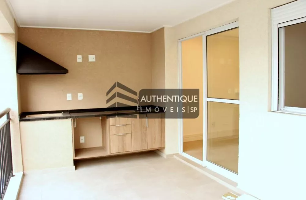 Apartamento à venda com 2 quartos, 72m² - Foto 1