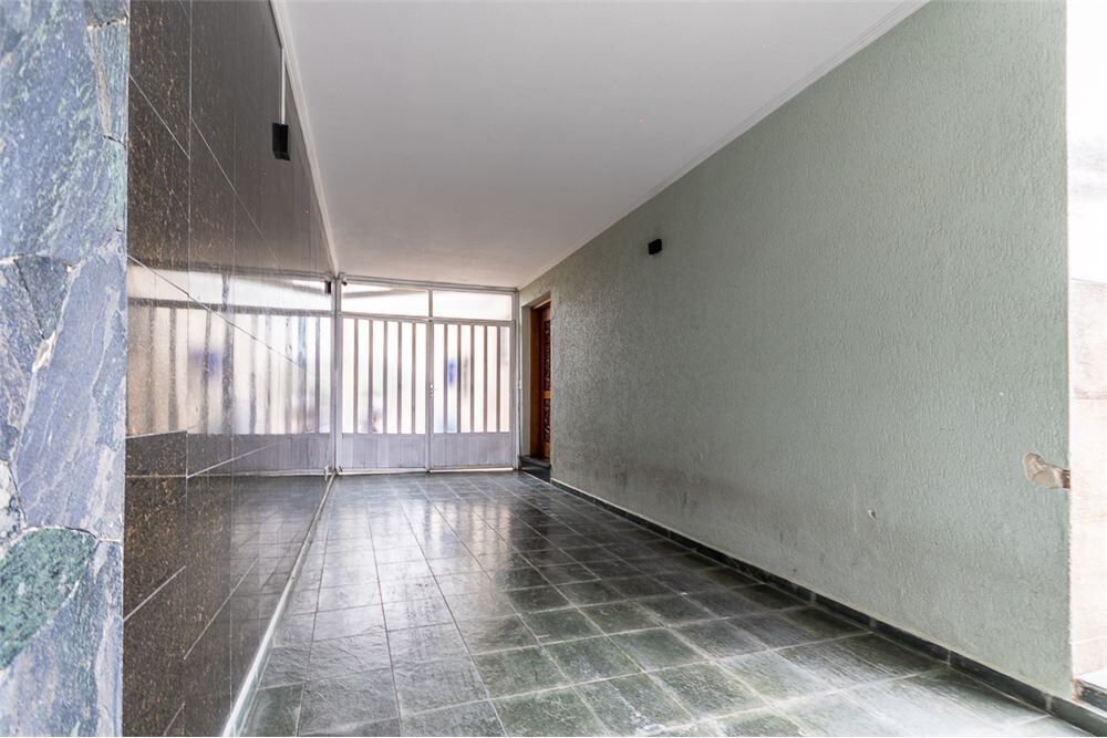 Casa à venda com 4 quartos, 267m² - Foto 8