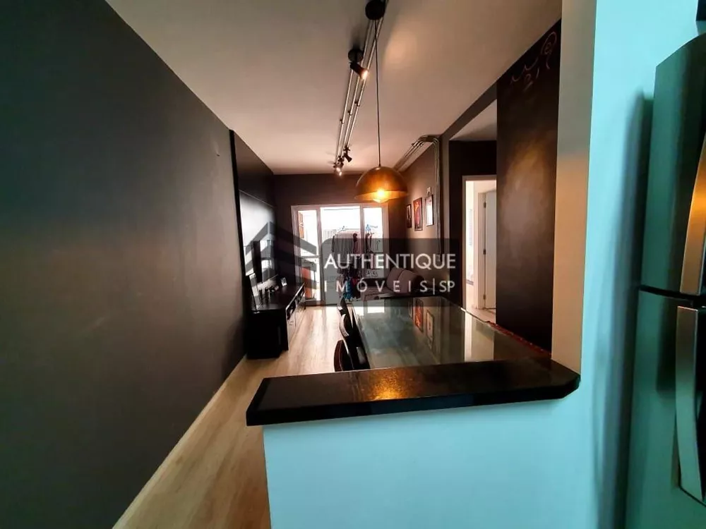 Apartamento à venda com 2 quartos, 64m² - Foto 4