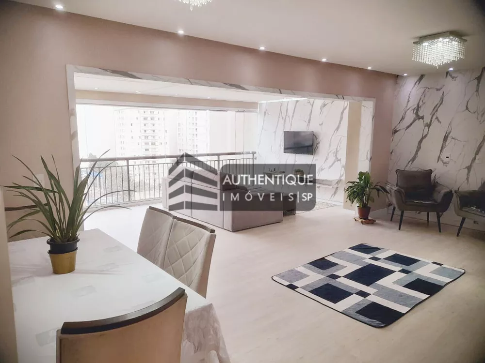 Apartamento à venda com 3 quartos, 135m² - Foto 1