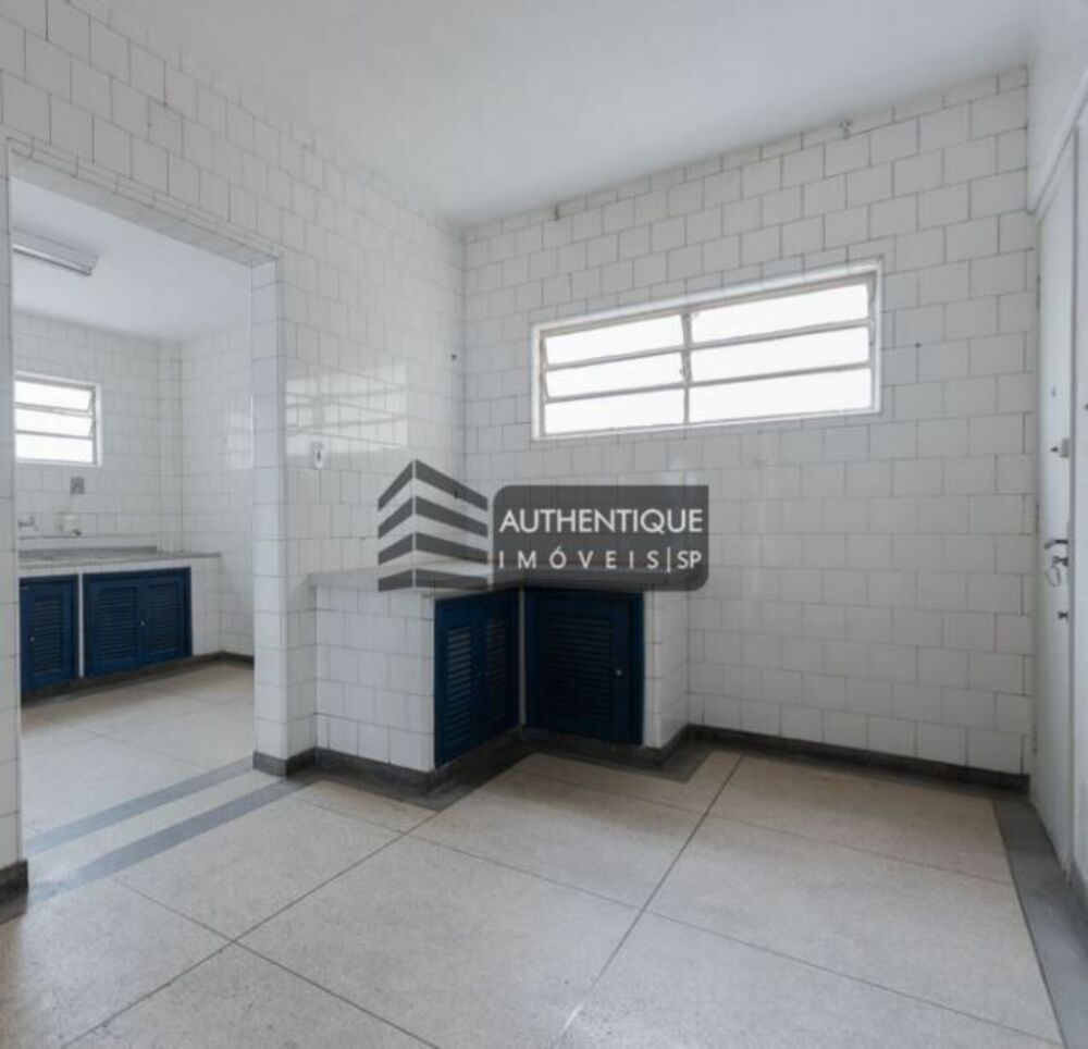 Apartamento, 3 quartos, 218 m² - Foto 1