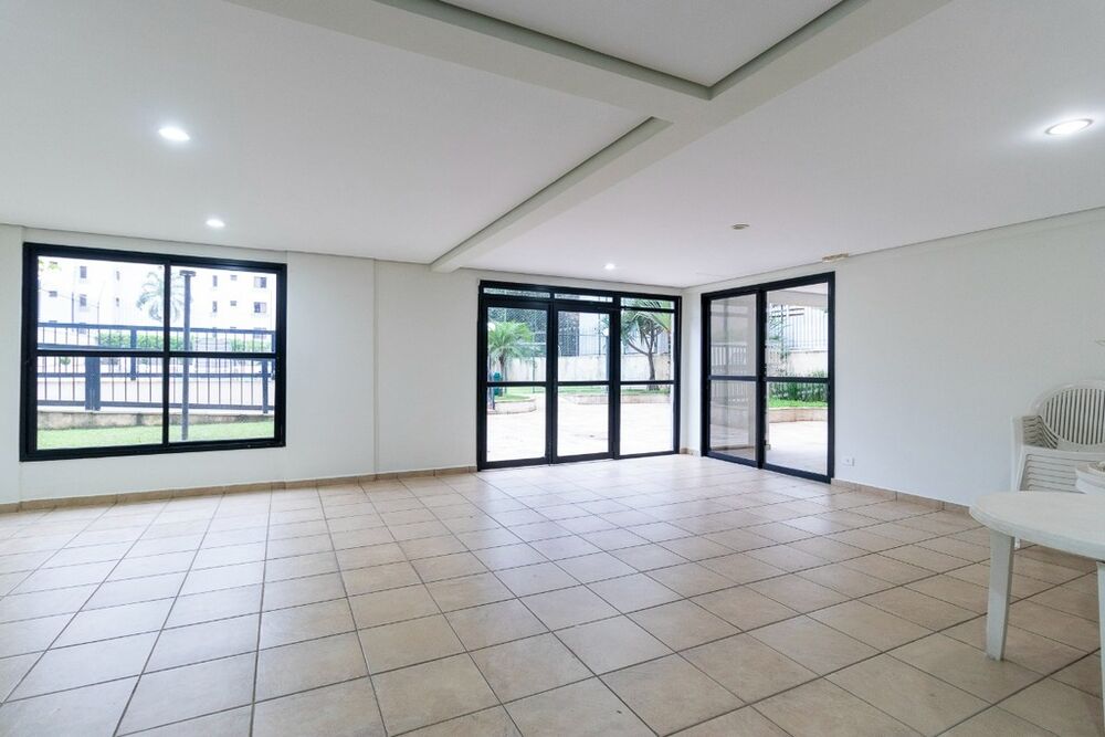 Apartamento à venda com 2 quartos, 50m² - Foto 4