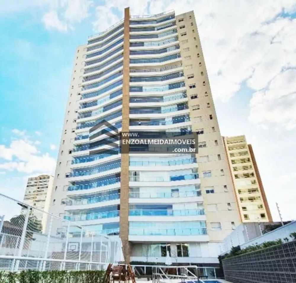 Apartamento à venda com 3 quartos, 145m² - Foto 1