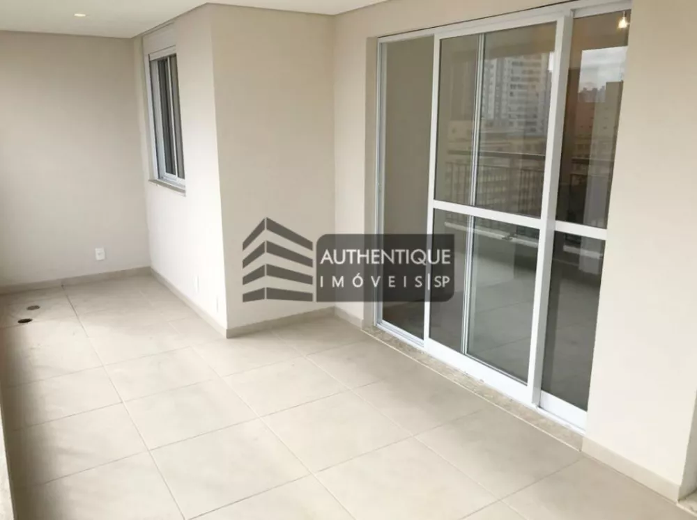 Apartamento à venda com 2 quartos, 70m² - Foto 2