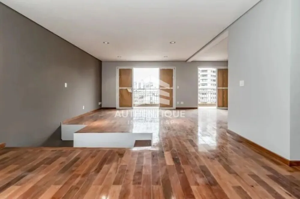 Cobertura, 3 quartos, 304 m² - Foto 2