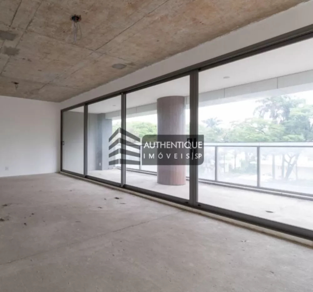 Apartamento à venda com 4 quartos, 332m² - Foto 2