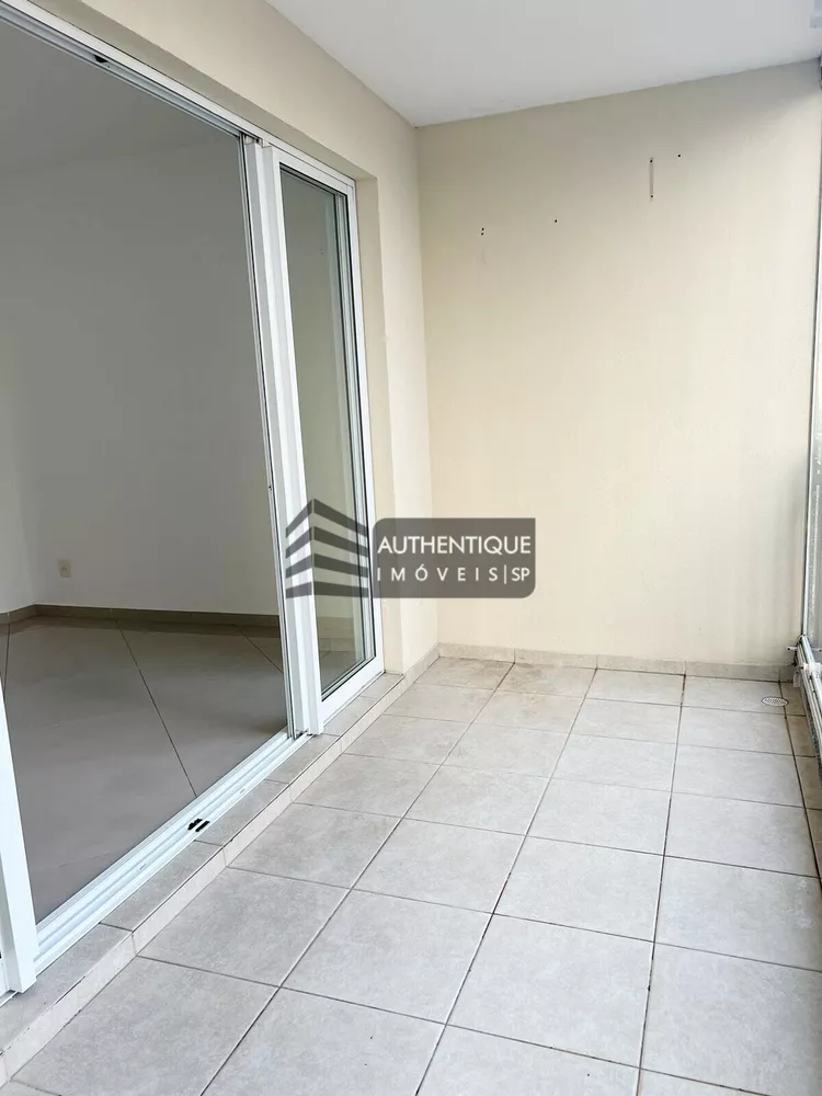 Apartamento à venda com 3 quartos, 107m² - Foto 3