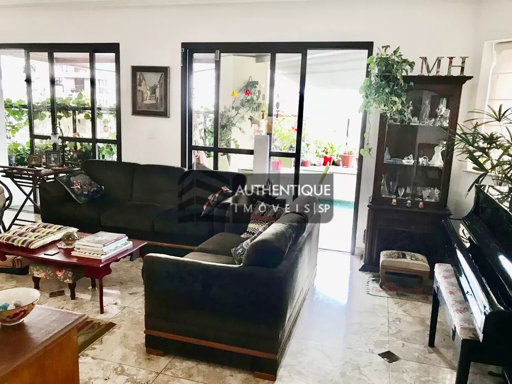 Apartamento à venda com 3 quartos, 197m² - Foto 3