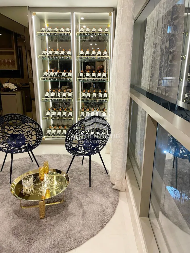 Cobertura, 3 quartos, 291 m² - Foto 4