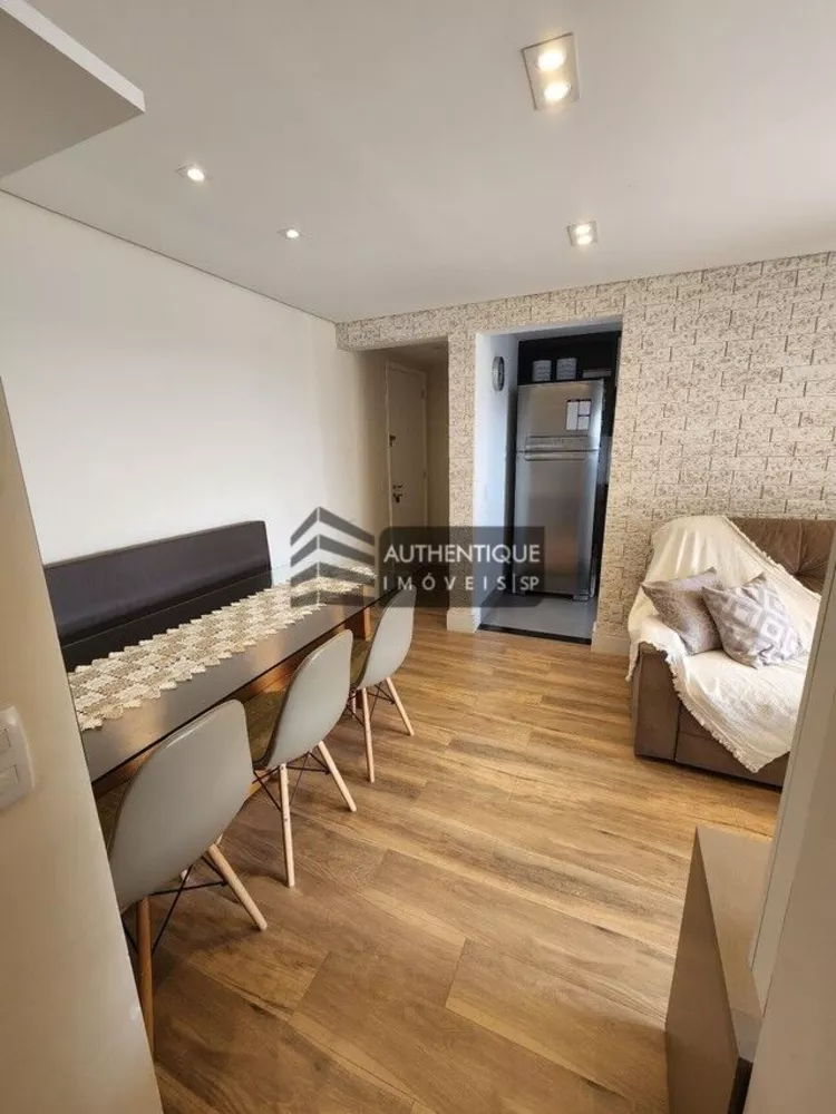 Apartamento à venda com 2 quartos, 64m² - Foto 3