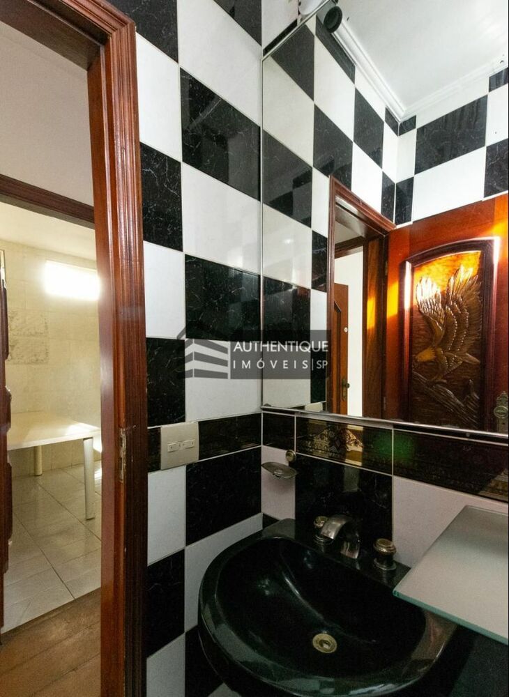 Sobrado, 3 quartos, 256 m² - Foto 1