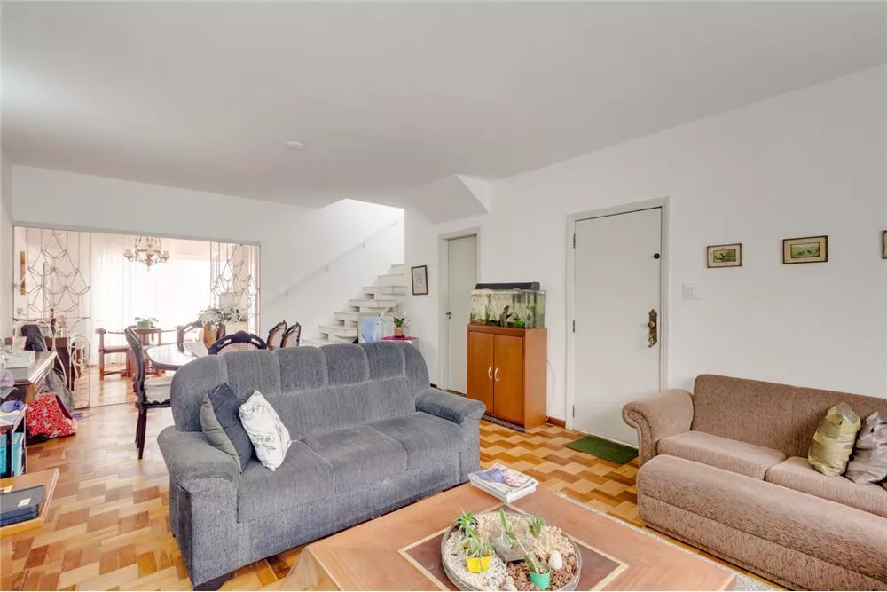 Casa, 3 quartos, 189 m² - Foto 3