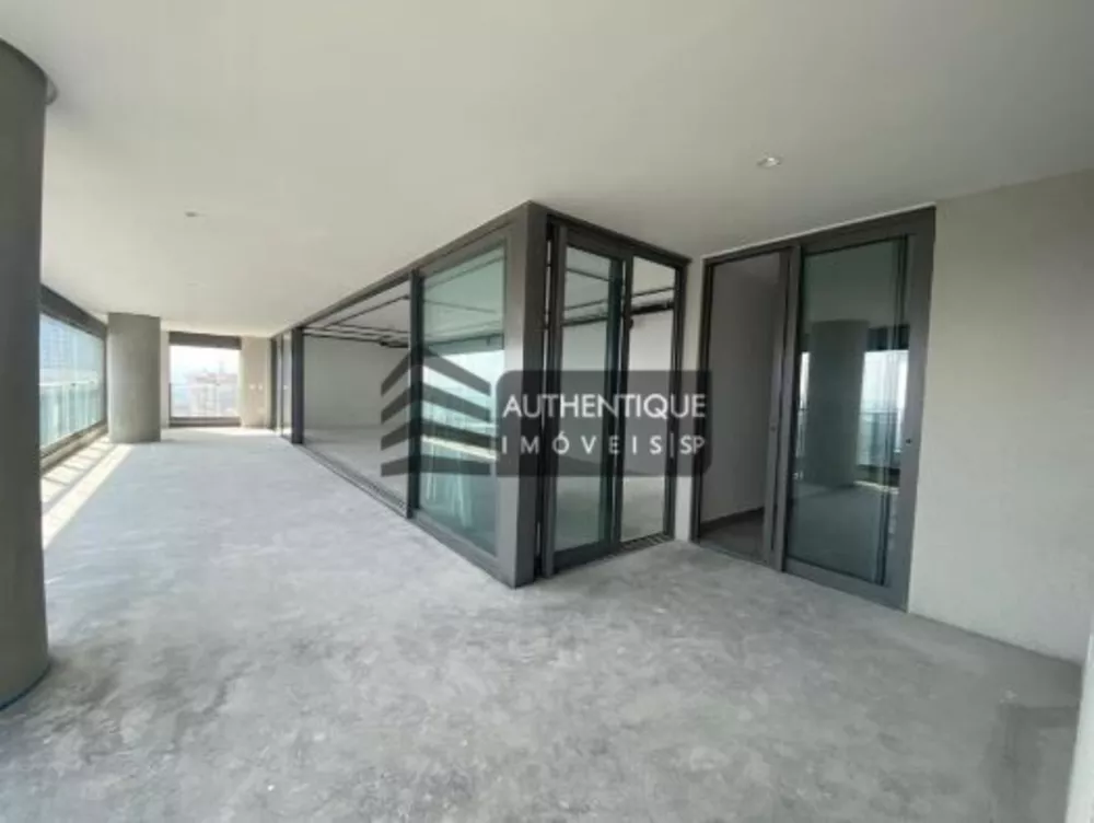 Apartamento à venda com 4 quartos, 275m² - Foto 2