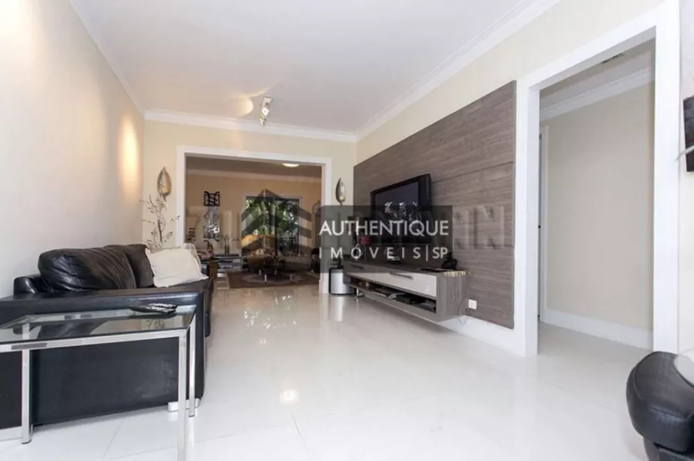 Apartamento à venda com 4 quartos, 251m² - Foto 3