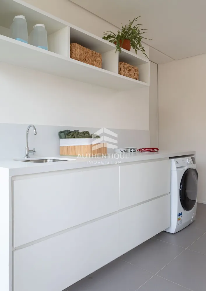 Cobertura, 3 quartos, 253 m² - Foto 2