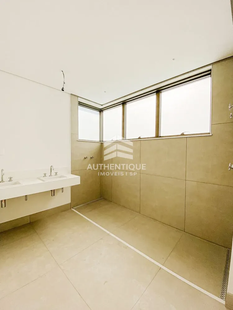 Apartamento, 4 quartos, 231 m² - Foto 2