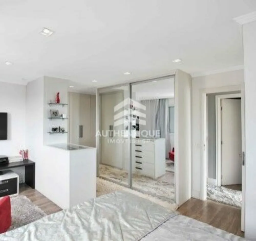 Apartamento, 3 quartos, 215 m² - Foto 1
