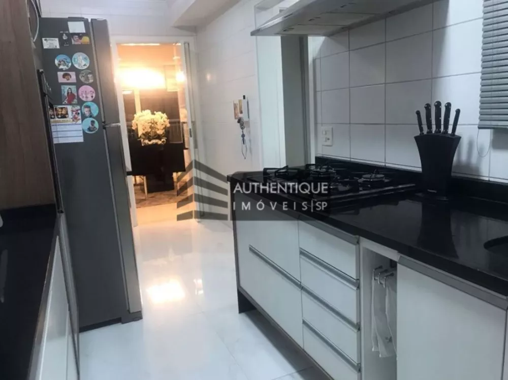 Apartamento à venda com 3 quartos, 141m² - Foto 4