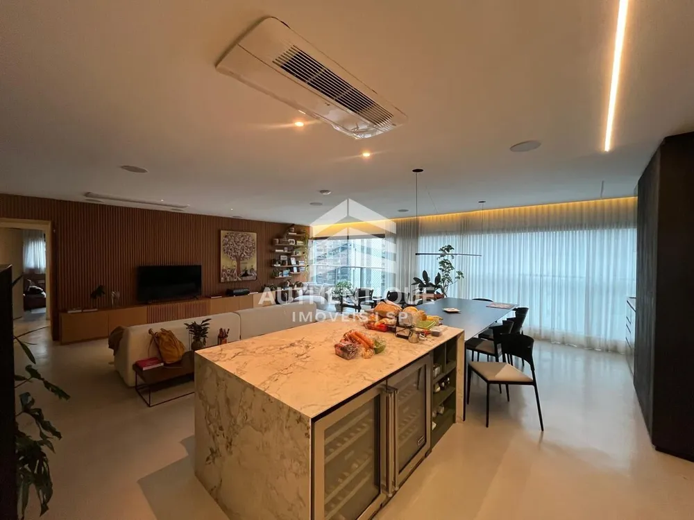 Apartamento, 3 quartos, 143 m² - Foto 1