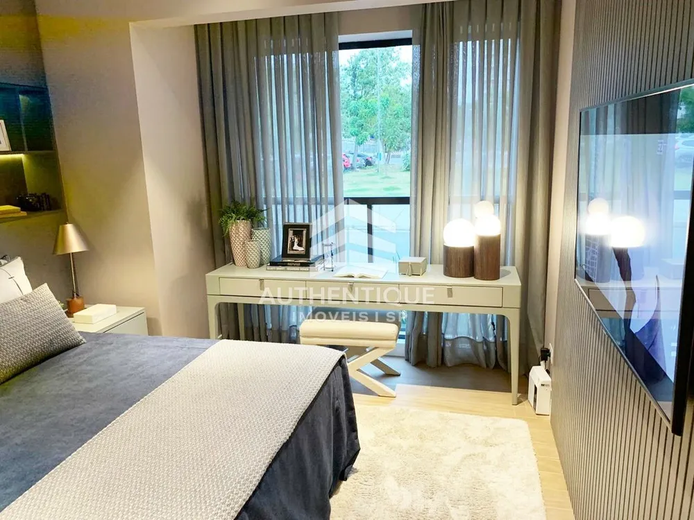 Apartamento, 3 quartos, 136 m² - Foto 2