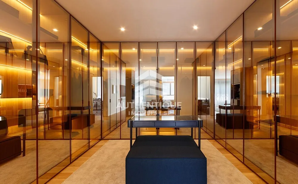 Apartamento, 4 quartos, 327 m² - Foto 1