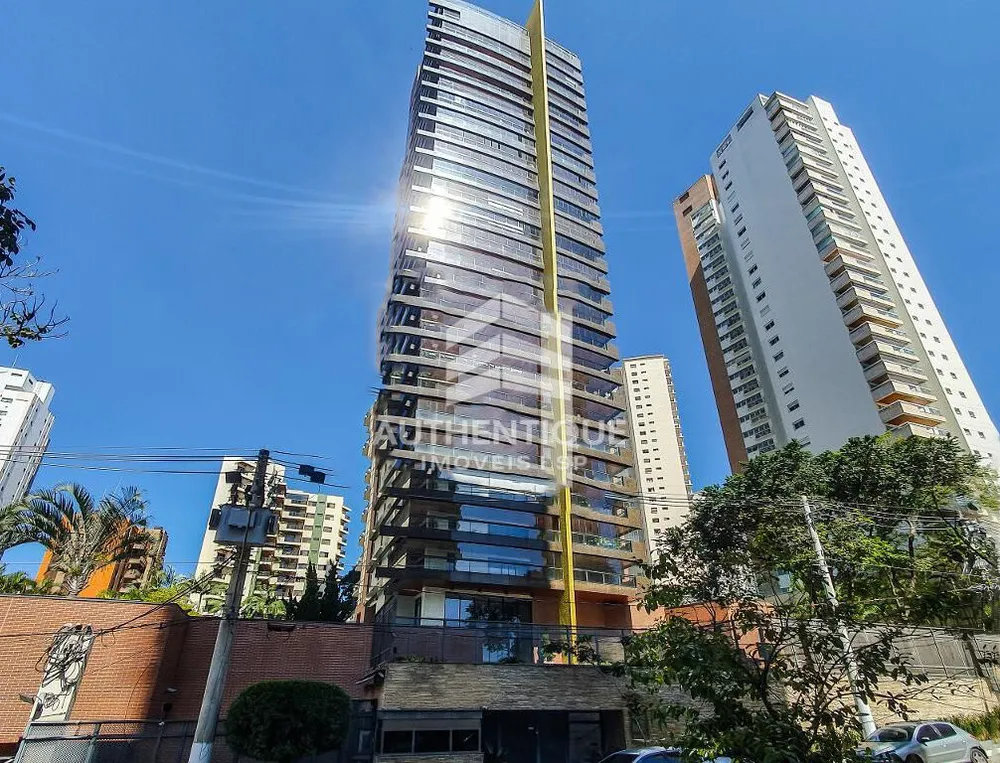 Apartamento, 3 quartos, 374 m² - Foto 1