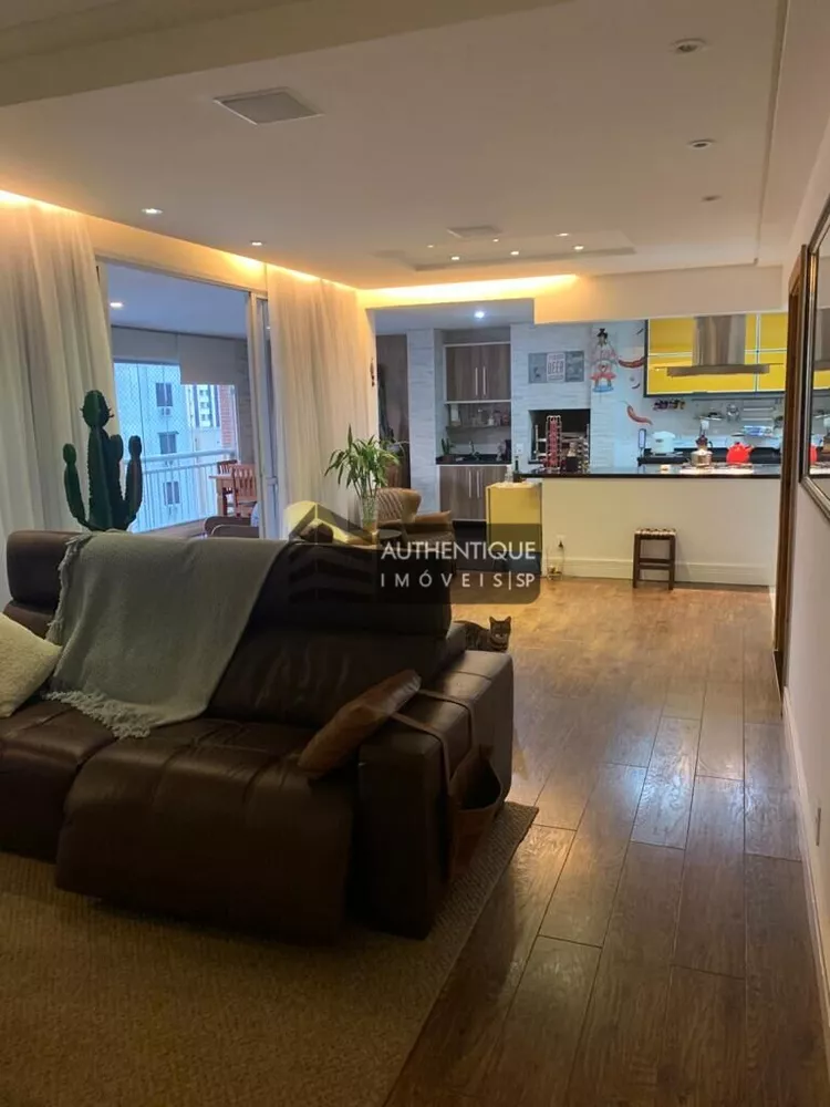 Apartamento à venda com 3 quartos, 159m² - Foto 4