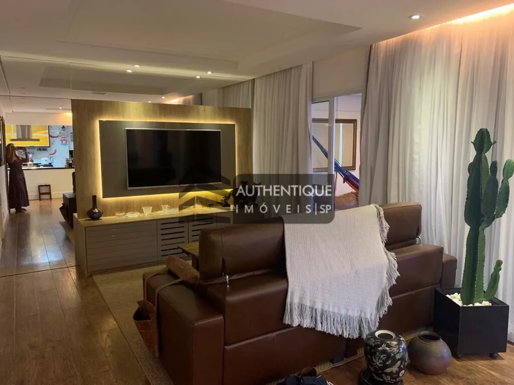 Apartamento à venda com 3 quartos, 159m² - Foto 7