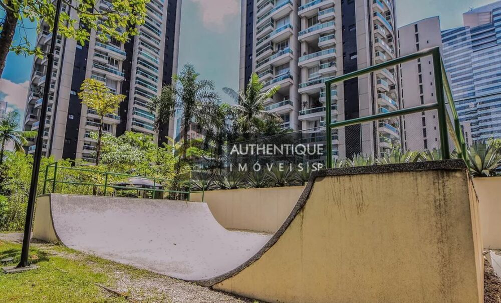 Apartamento, 3 quartos, 139 m² - Foto 2