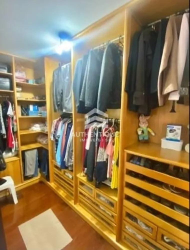 Casa, 3 quartos, 224 m² - Foto 14